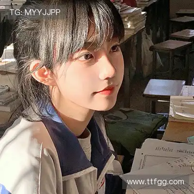 鲁羿嵩